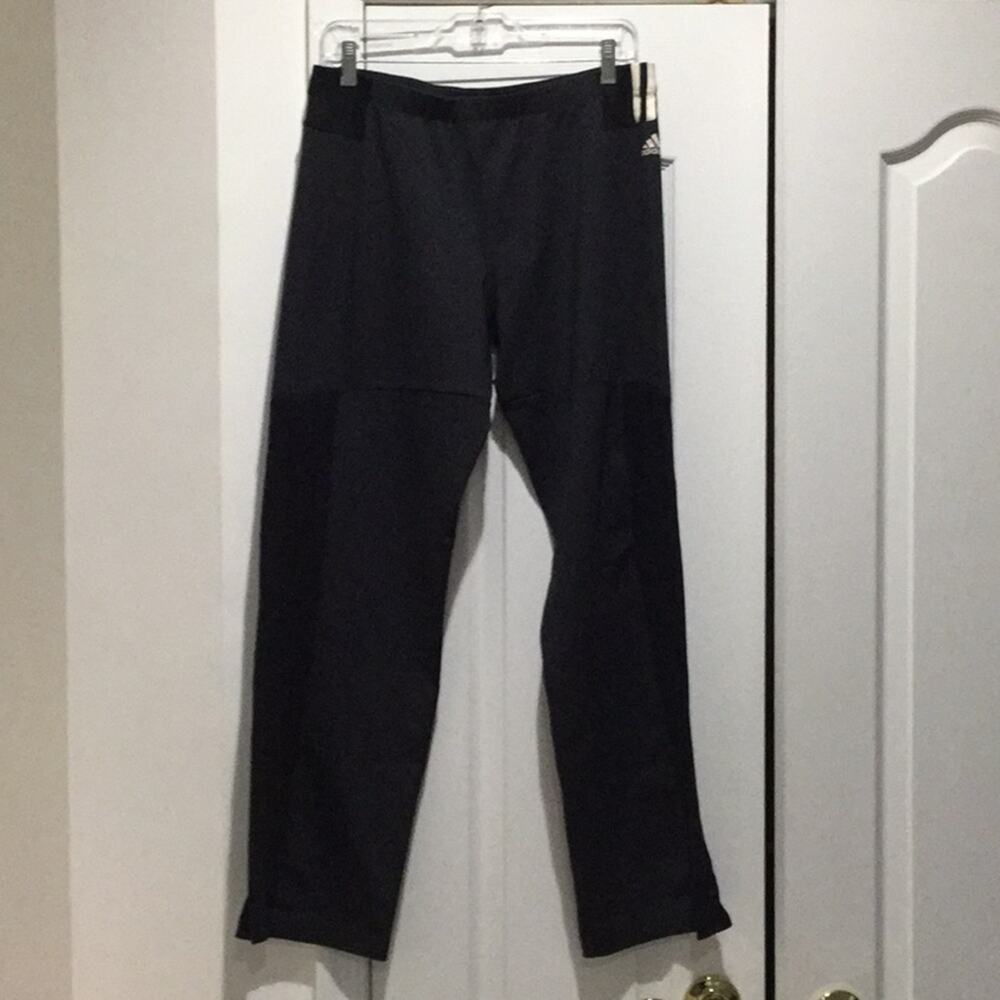 Adidas black pullon athletic pants M worn once